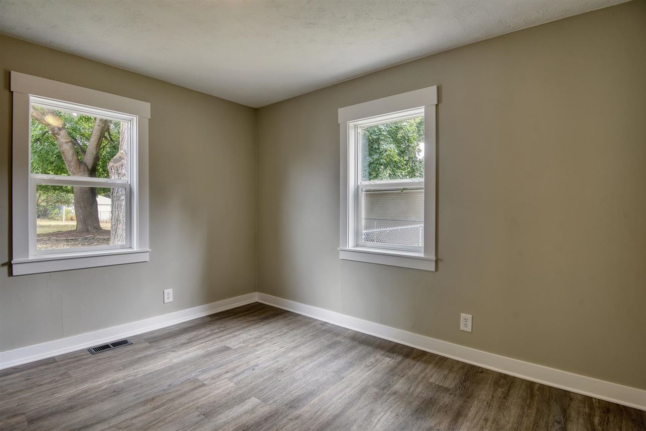 1503 South Bowdish Road Spokane Valley, WA 99206 - Photo 16 of 50 Gallery Image 16