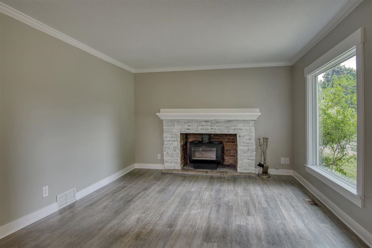 1503 South Bowdish Road Spokane Valley, WA 99206 - Photo 6 of 50 Gallery Image 6