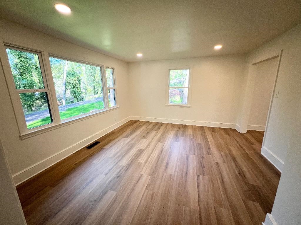 112 East Crescent Road Spartanburg, SC 29301 - Photo 12 of 30