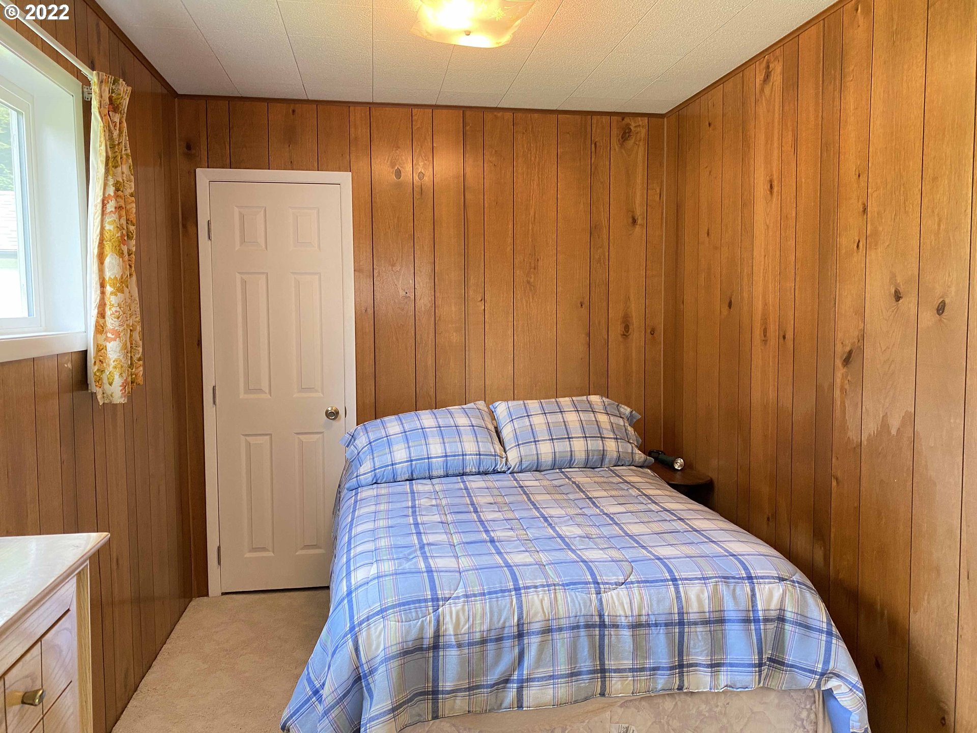 87601 Rice Road Mapleton, OR 97453 - Photo 16 of 32 Bedroom