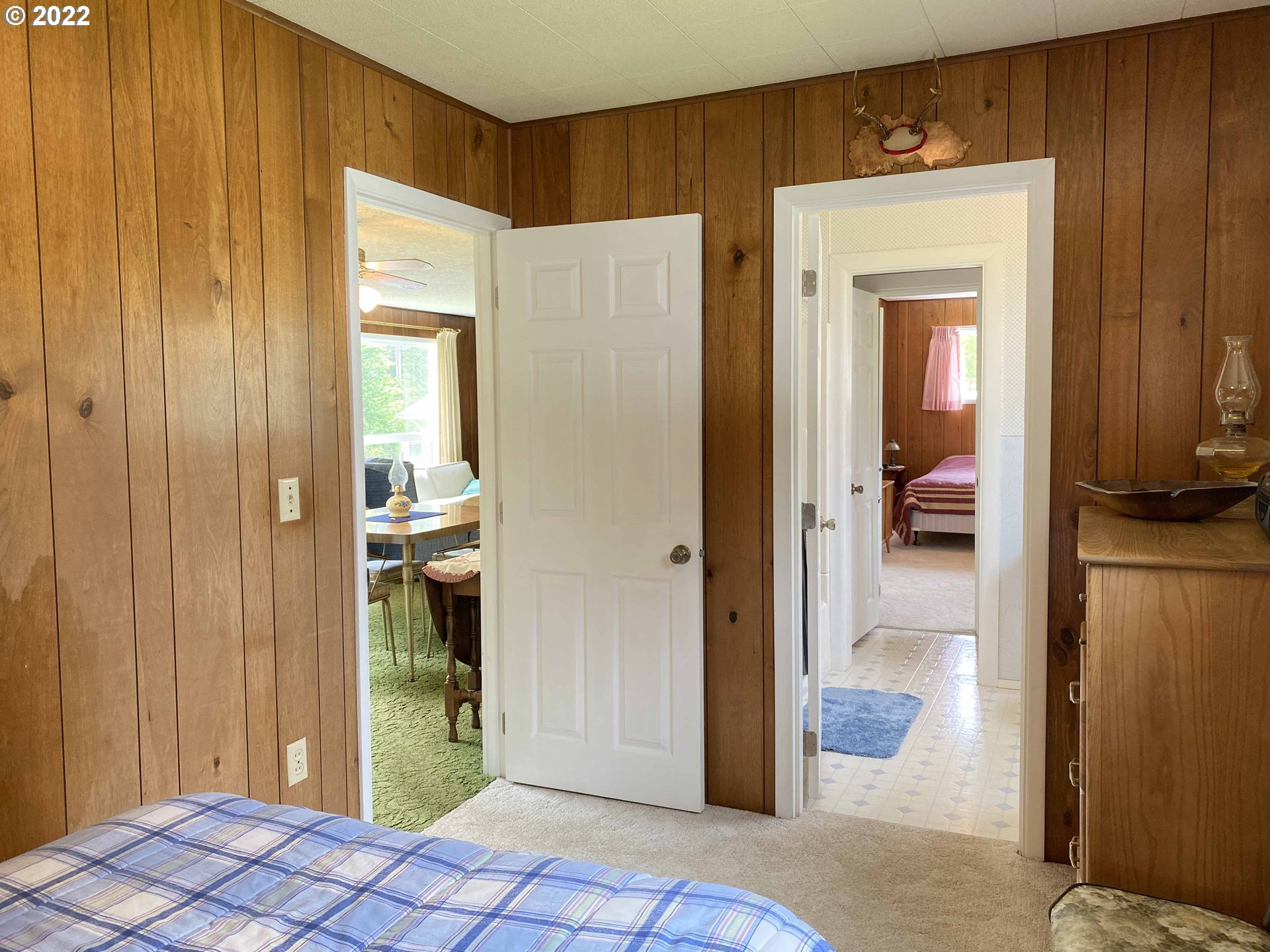 87601 Rice Road Mapleton, OR 97453 - Photo 17 of 32 Bedroom