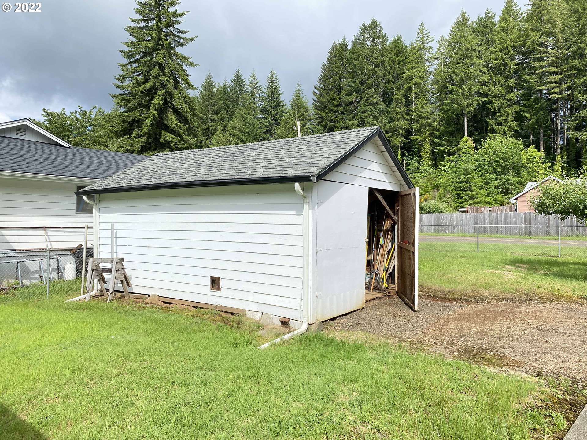 87601 Rice Road Mapleton, OR 97453 - Photo 29 of 32 Tool Shed