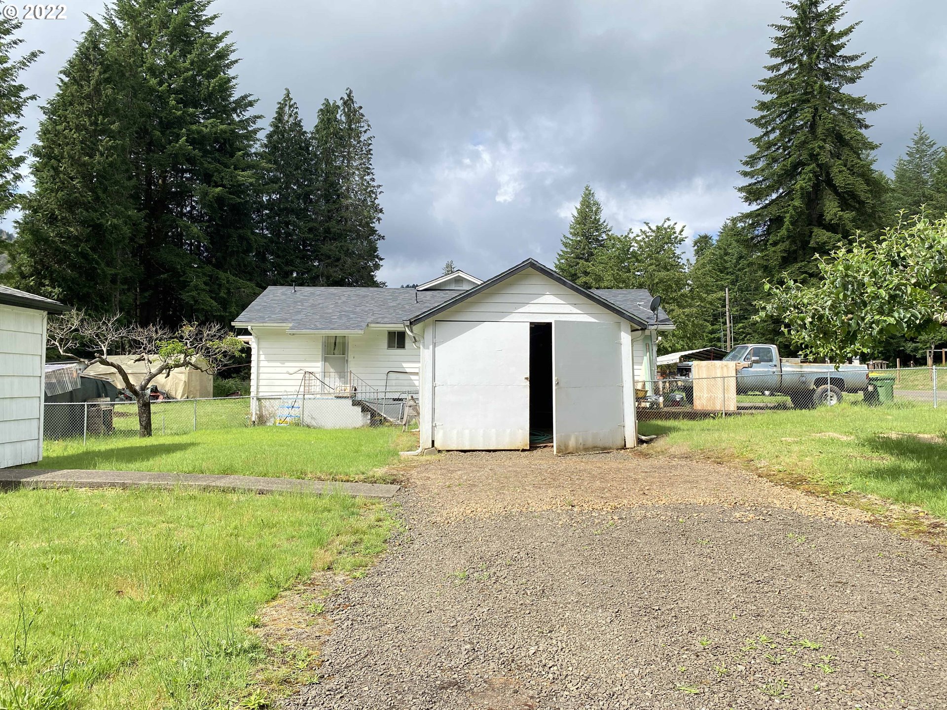 87601 Rice Road Mapleton, OR 97453 - Photo 30 of 32 Tool Shed