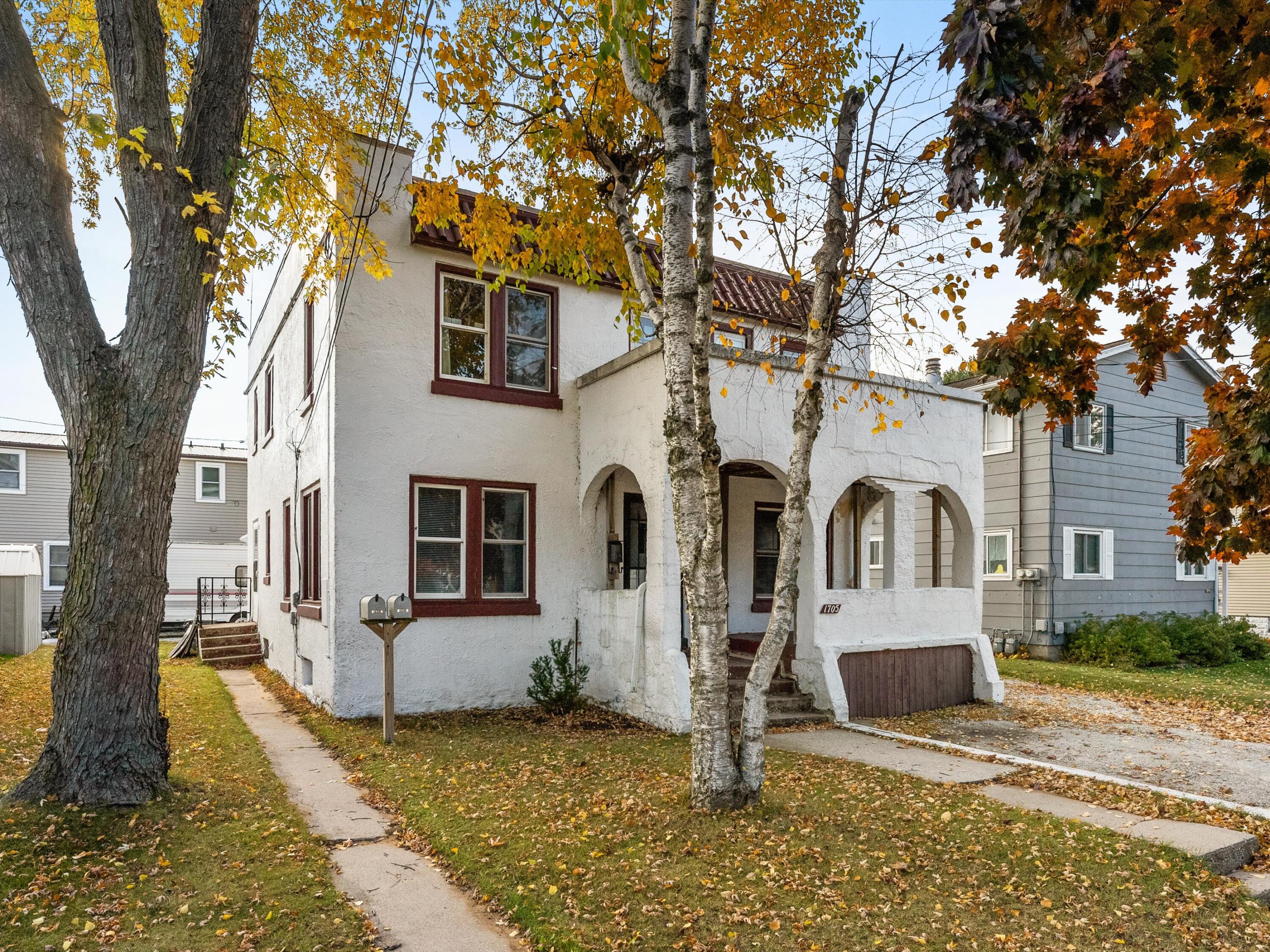 1705 28th Street Two Rivers, WI 54241 - Photo 1 of 1 Main Street View