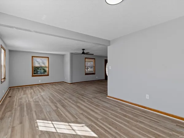 $159,900 | 36 Pellville Road, Hawesville, KY 42348