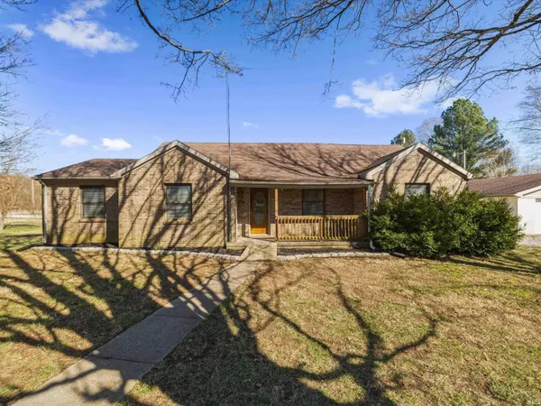 $159,900 | 36 Pellville Road, Hawesville, KY 42348