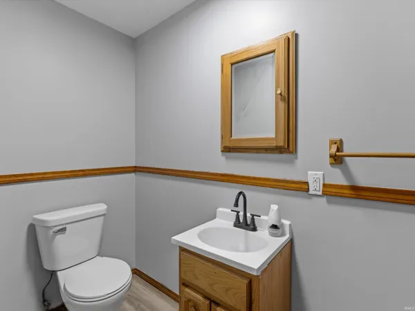 $159,900 | 36 Pellville Road, Hawesville, KY 42348