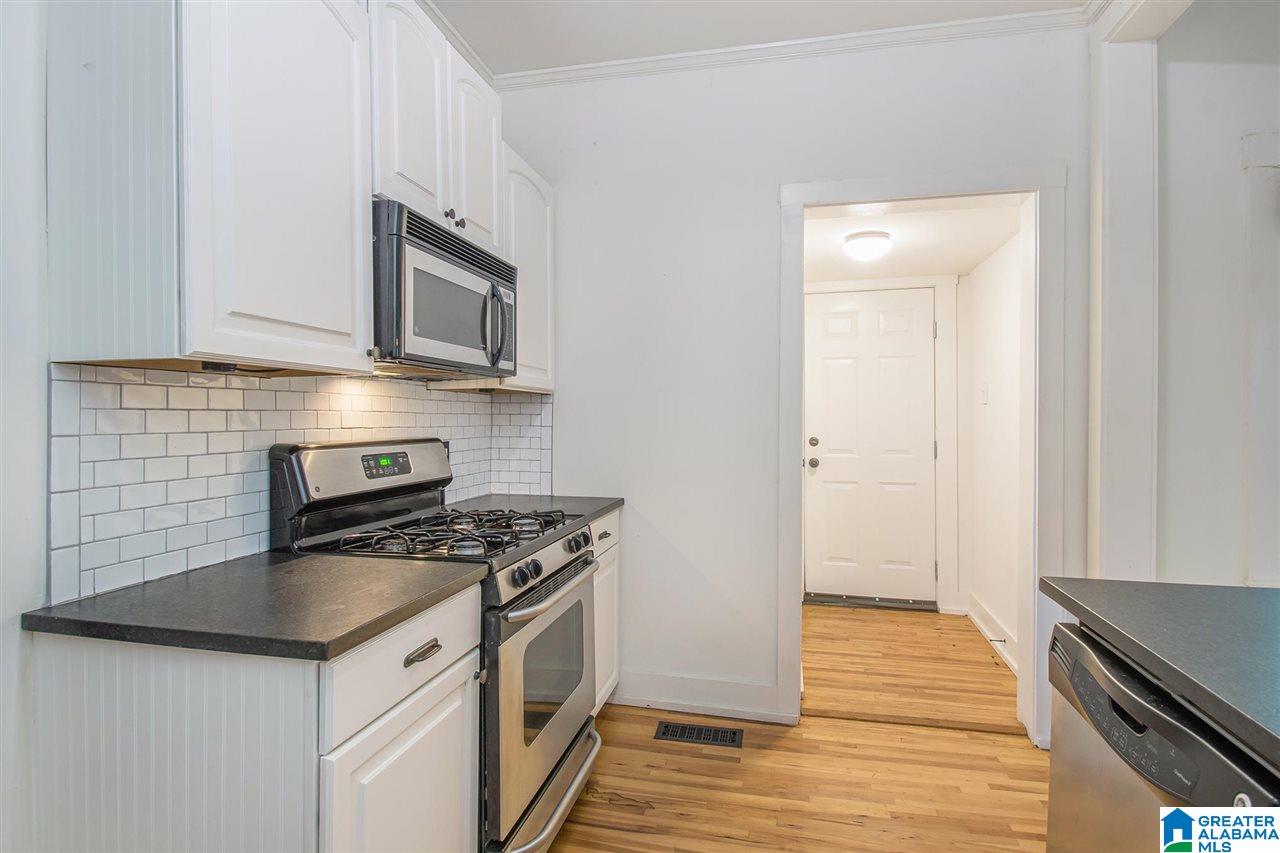 607 34th Street South Birmingham, AL 35222 - Photo 11 of 20