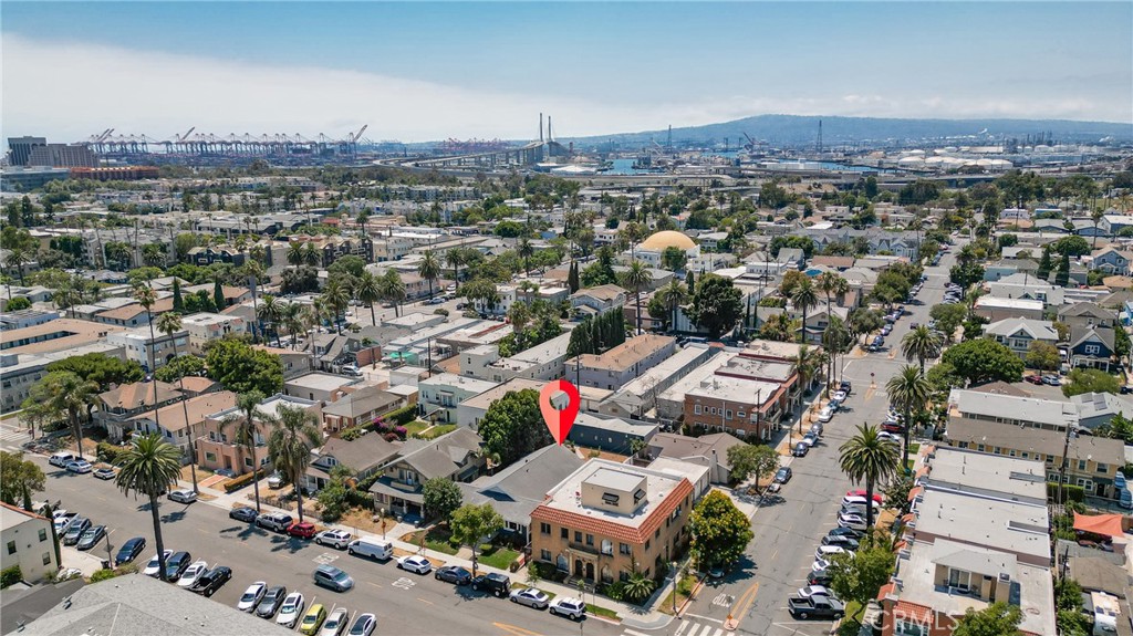 843 Cedar Avenue Long Beach, CA 90813 - Photo 37 of 42 an aerial view of a city