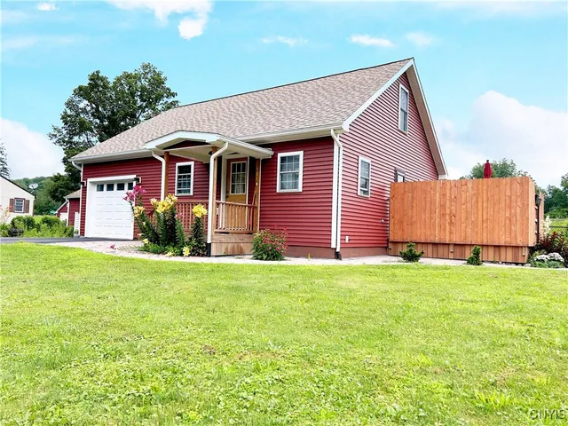 $285,000 | 7278 Collins Street, Triangle, NY 13862