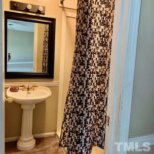 516 Waters Road Jacksonville, NC 28546 - Photo 10 of 15