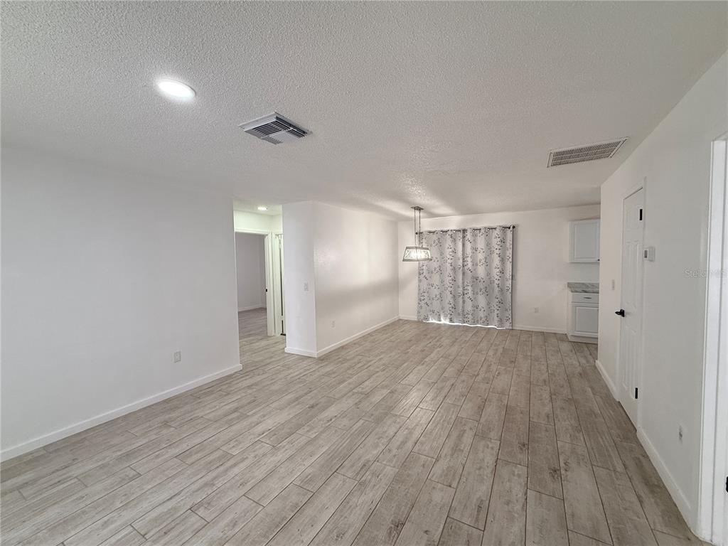 13186 Thrush Street Spring Hill, FL 34609 - Photo 6 of 21