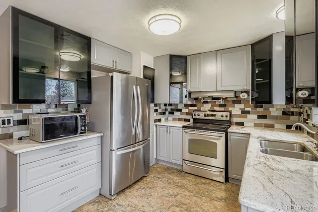 $784,999 | 10605 West Dakota Avenue, Lakewood, CO 80226