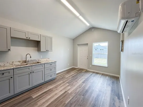 $1,100 | 115 Ave F Southwest, Unit B, Winter Haven, FL 33880