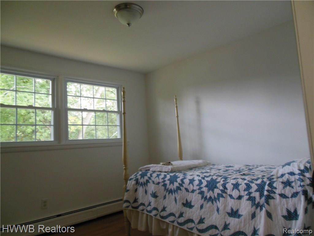 30019 Wicklow Road Farmington Hills, MI 48334 - Photo 16 of 17