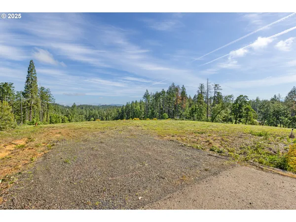 $579,000 | Spring Boulevard, Eugene, OR 97405