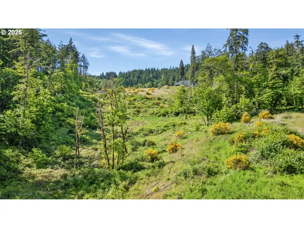 $579,000 | Spring Boulevard, Eugene, OR 97405