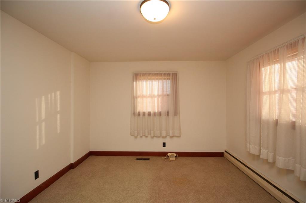 521 Community Road Lexington, NC 27295 - Photo 11 of 20 Gallery Image 11