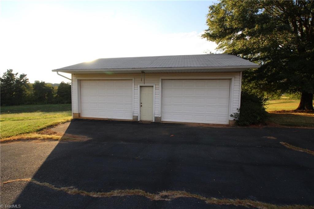 521 Community Road Lexington, NC 27295 - Photo 15 of 20 Gallery Image 15