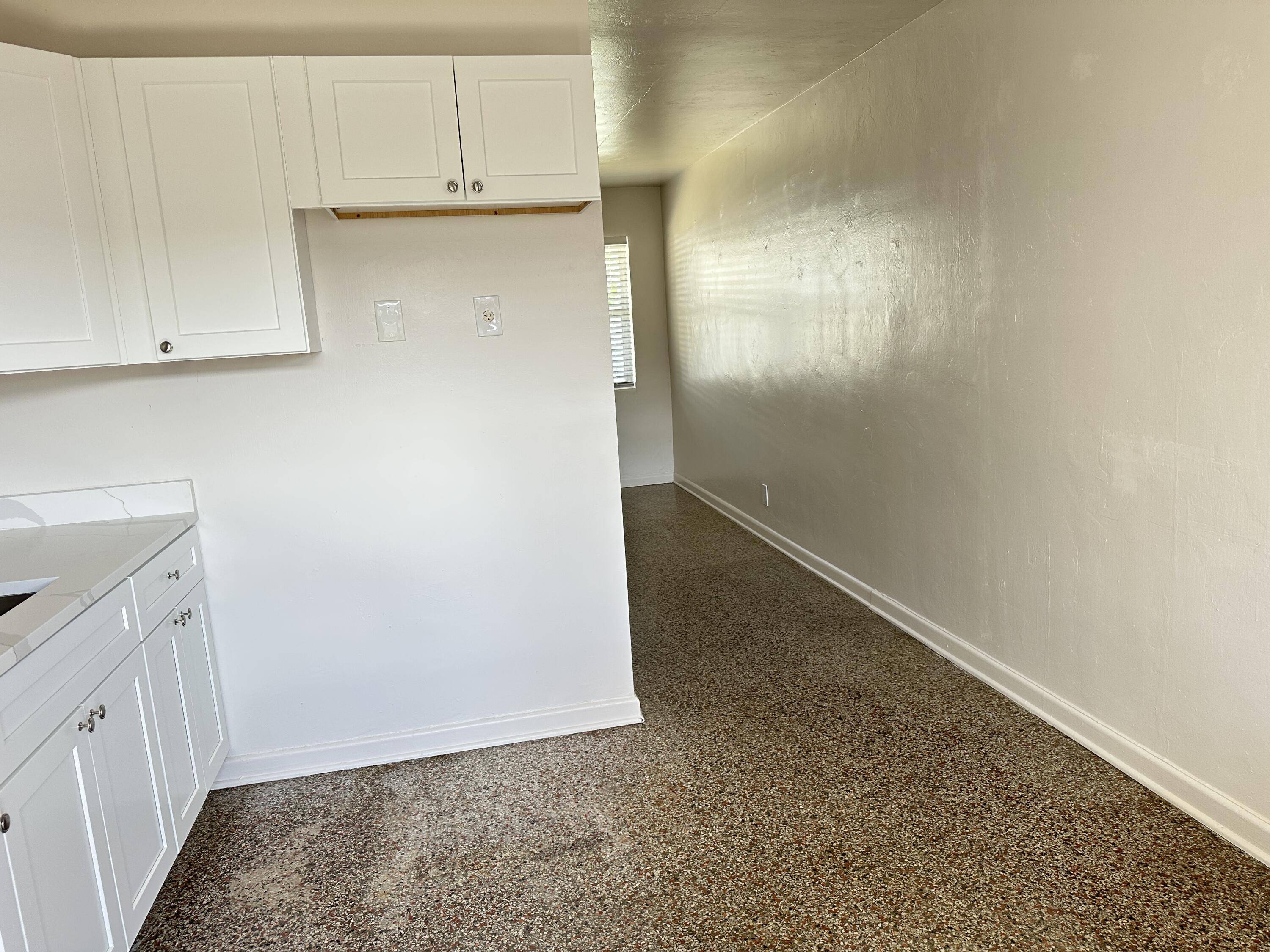 527 Puritan Road, Unit 2 West Palm Beach, FL 33405 - Photo 4 of 13 IMG_9938