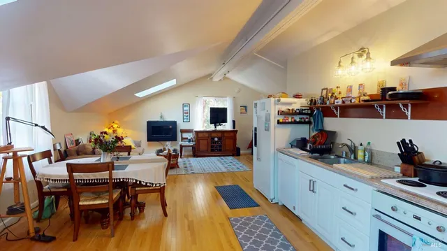 $1,249,000 | 380-378 Bohemian Highway, Sebastopol, CA 95472