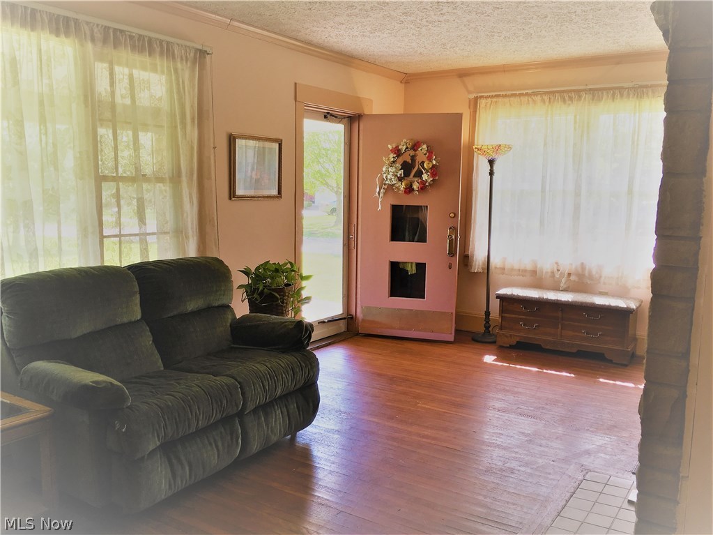 9523 Johnnycake Ridge Road Mentor, OH 44060 - Photo 6 of 34 Gallery Image 6