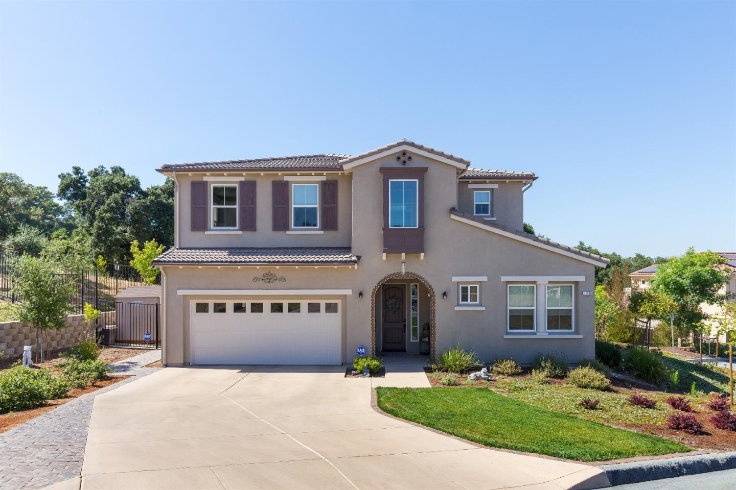 1990 Lavender Way Gilroy, CA 95020 - Photo 1 of 23 Gallery Image 1