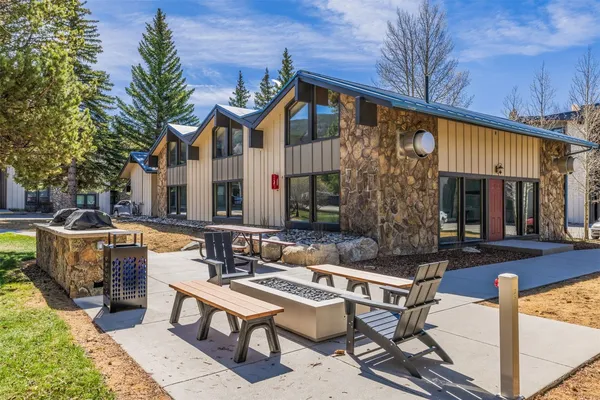 $690,000 | 160 La Bonte Street, Unit 102, Dillon, CO 80435