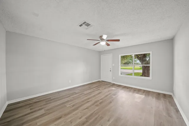 $235,000 | 1100 Gilbert Avenue, Bay City, TX 77414