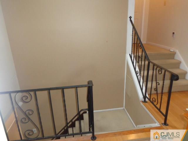 19 Boxwood Road Piscataway, NJ 08854 - Photo 16 of 24 Gallery Image 16