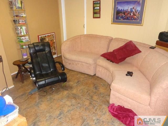 19 Boxwood Road Piscataway, NJ 08854 - Photo 4 of 24 Gallery Image 4