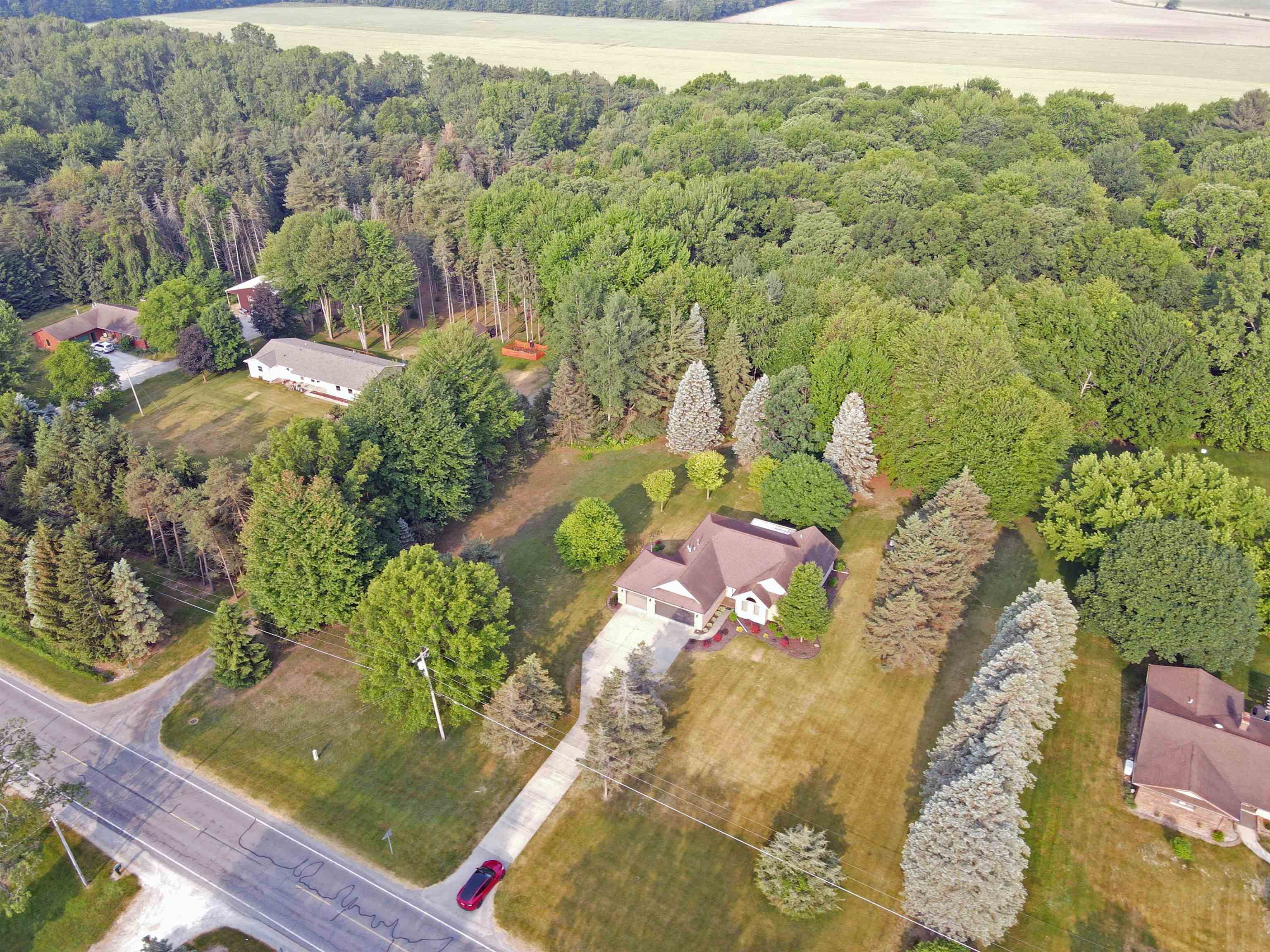 17318 South Sharon Road Chesaning, MI 48616 - Photo 58 of 62 50111272-57.JPG