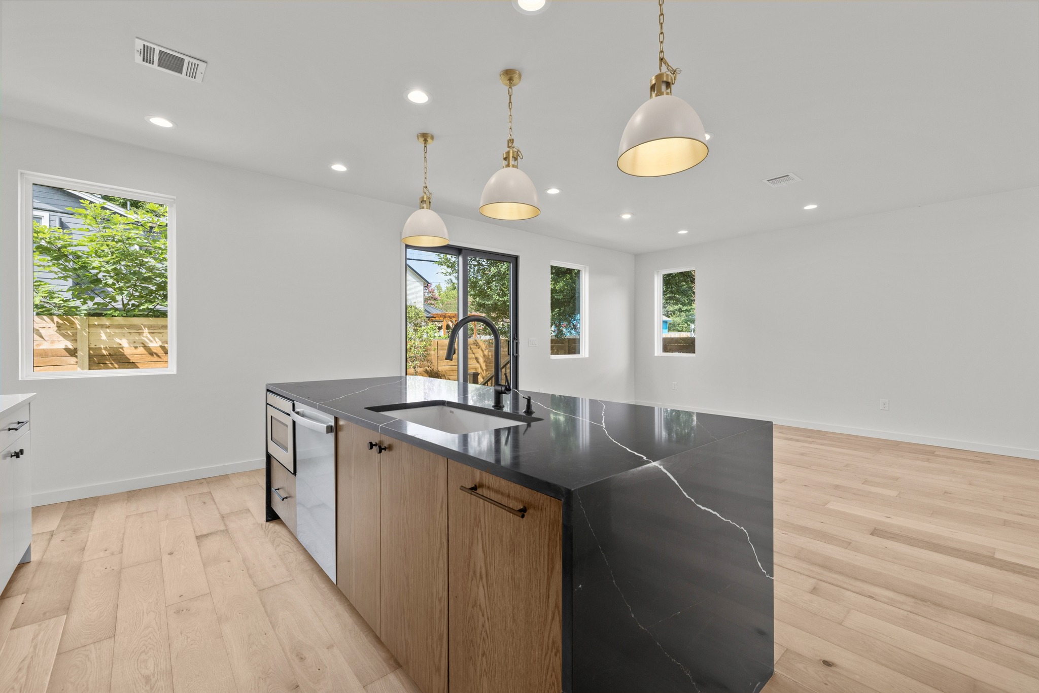 309 Franklin Boulevard, Unit 2 Austin, TX 78751 - Photo 20 of 34