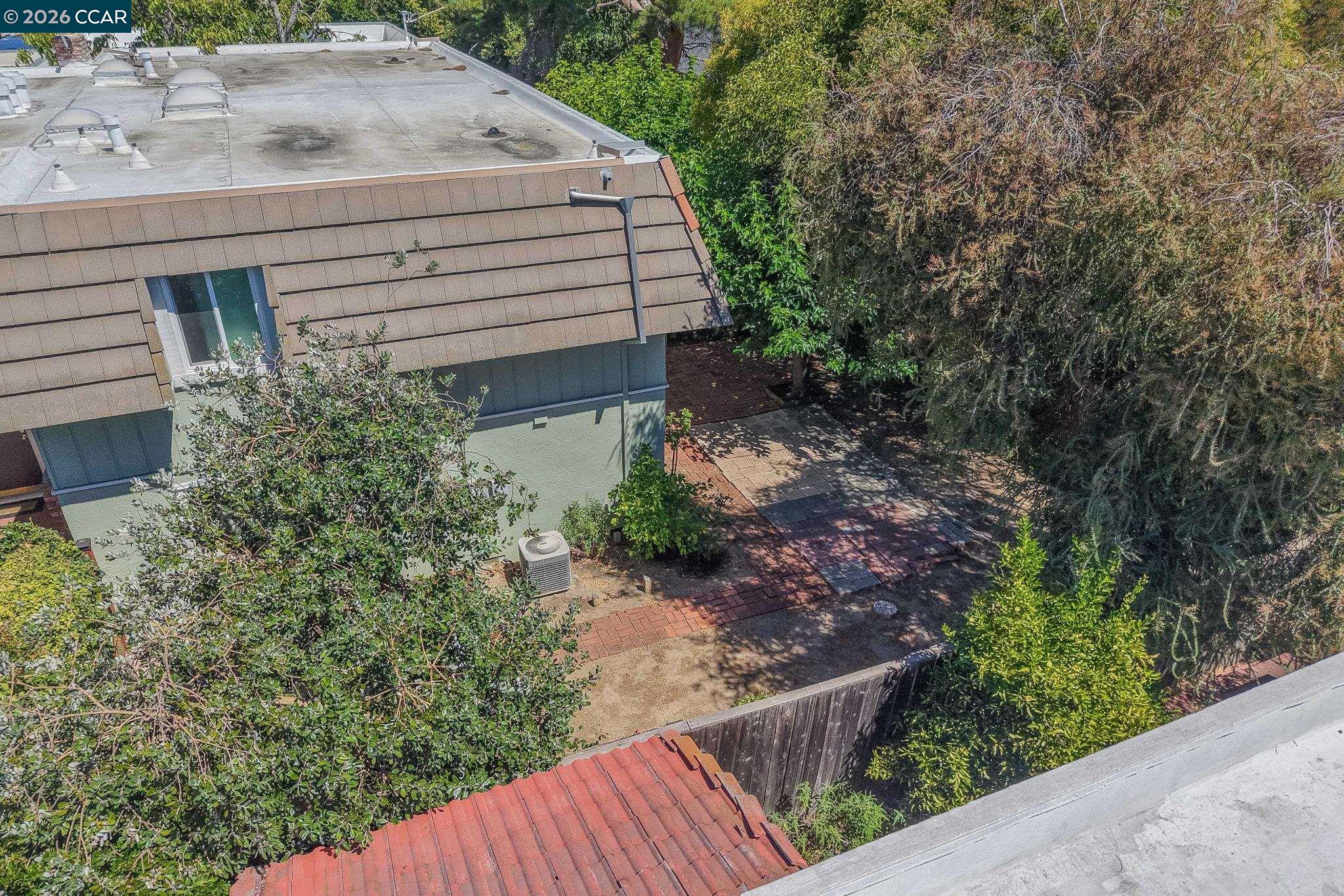 1950 Oak Grove Road Walnut Creek, CA 94598 - Photo 29 of 41 Gallery Image 29