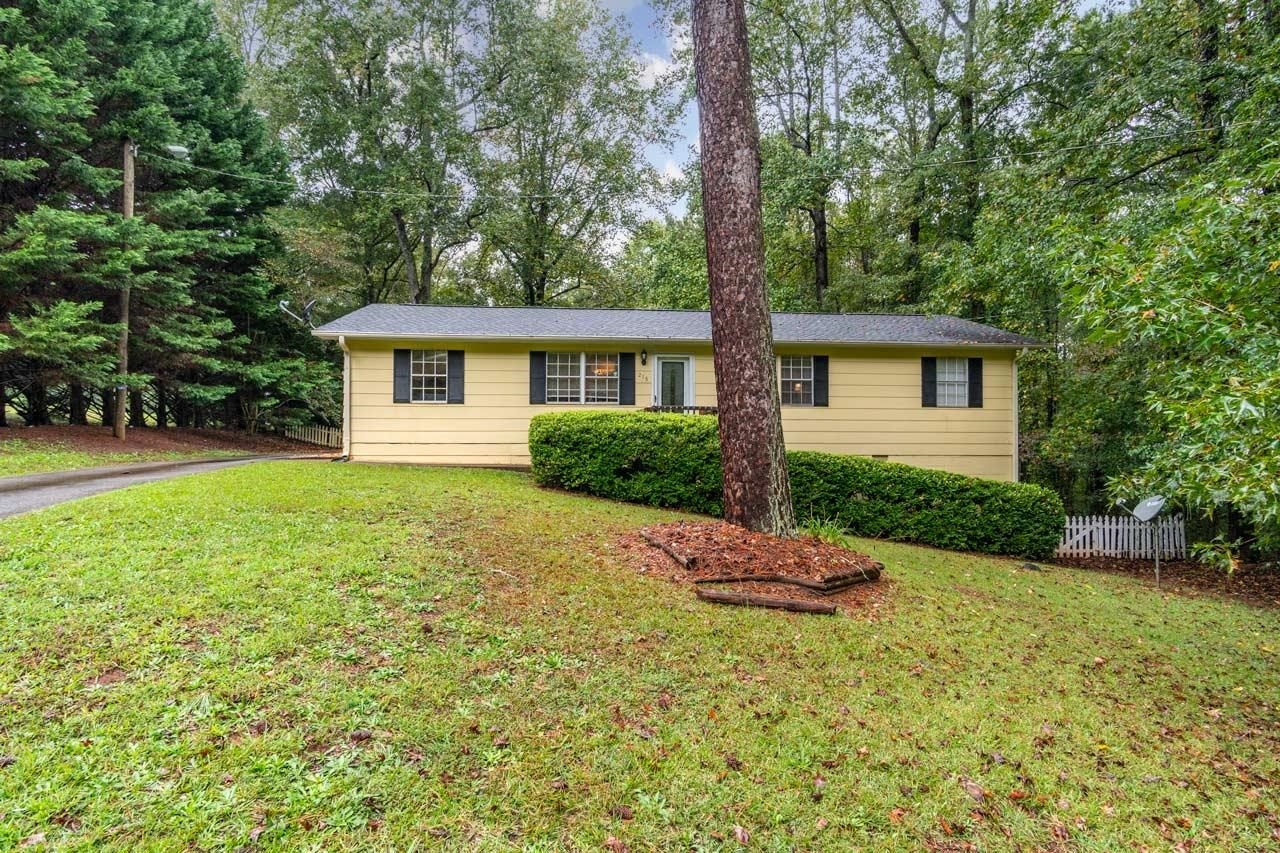 215 Patterson Road Griffin, GA 30223 - Photo 1 of 1