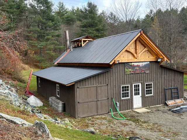 $575,000 | 33 Williams Lane, Wolcott, VT 05680