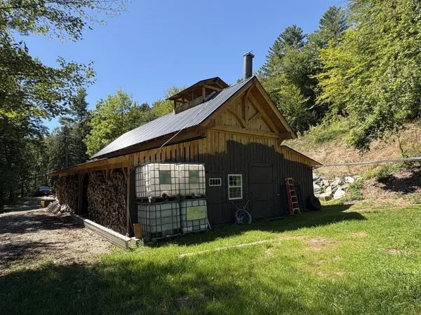 $499,000 | 33 Williams Lane, Wolcott, VT 05680