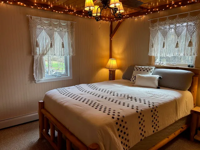 $575,000 | 33 Williams Lane, Wolcott, VT 05680