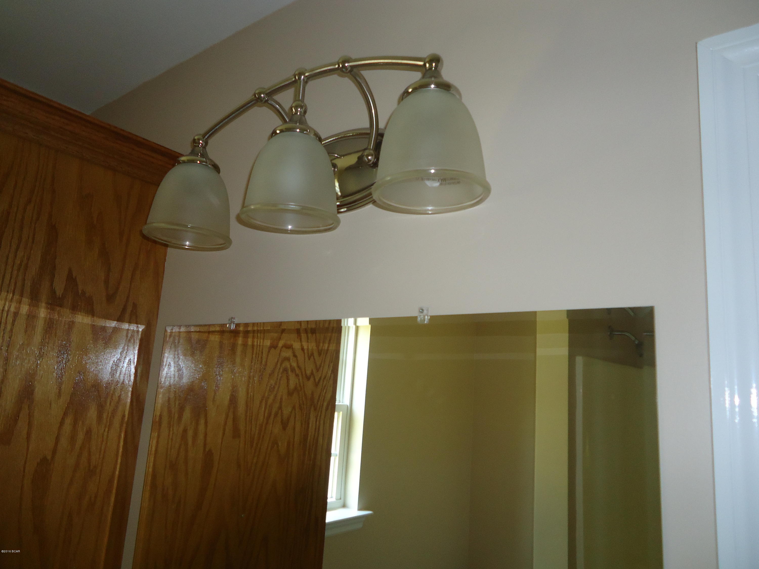 6587 Grande Oak Grand Ridge Grand Ridge, FL 32442 - Photo 14 of 28 Gallery Image 14
