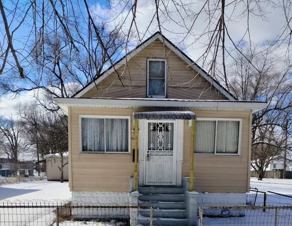 $1,495 | 3464 Pennsylvania Street, Gary, IN 46409