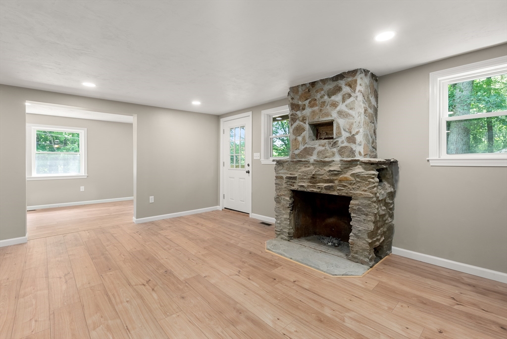 133 Little Alum Road Brimfield, MA 01010 - Photo 8 of 34
