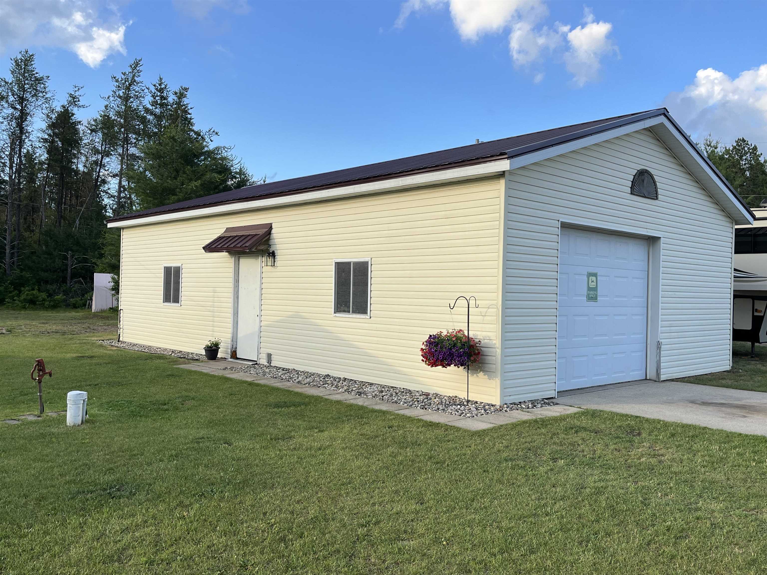 1785 East Stockwell Road Harrison, MI 48625 - Photo 30 of 31