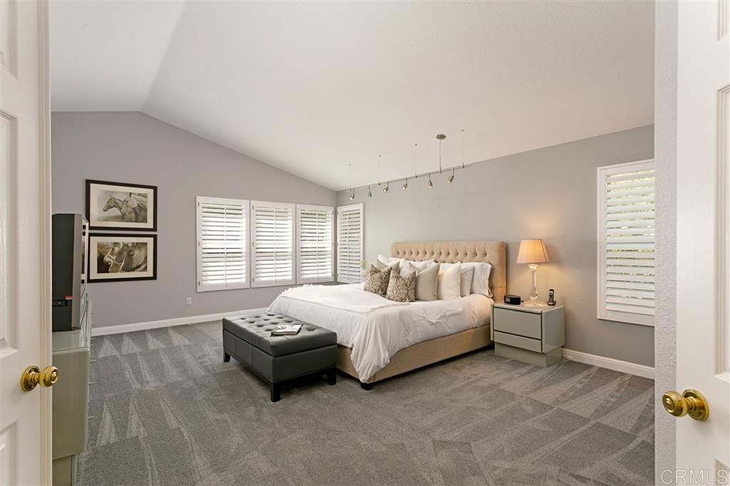 4802 Riding Ridge Road San Diego, CA 92130 - Photo 17 of 25
