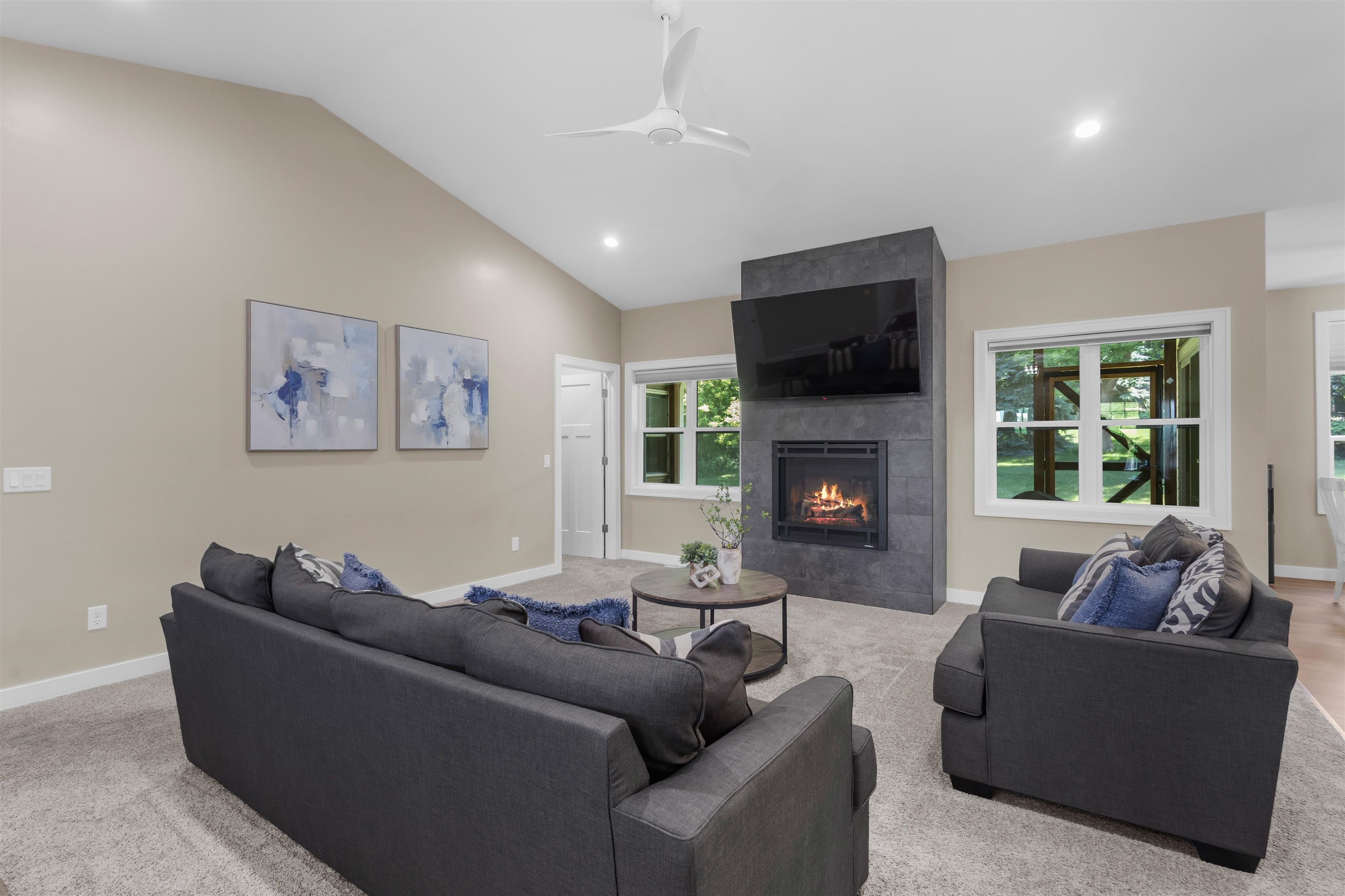 731 Chester Court, Unit 15 Ripon, WI 54971 - Photo 9 of 56