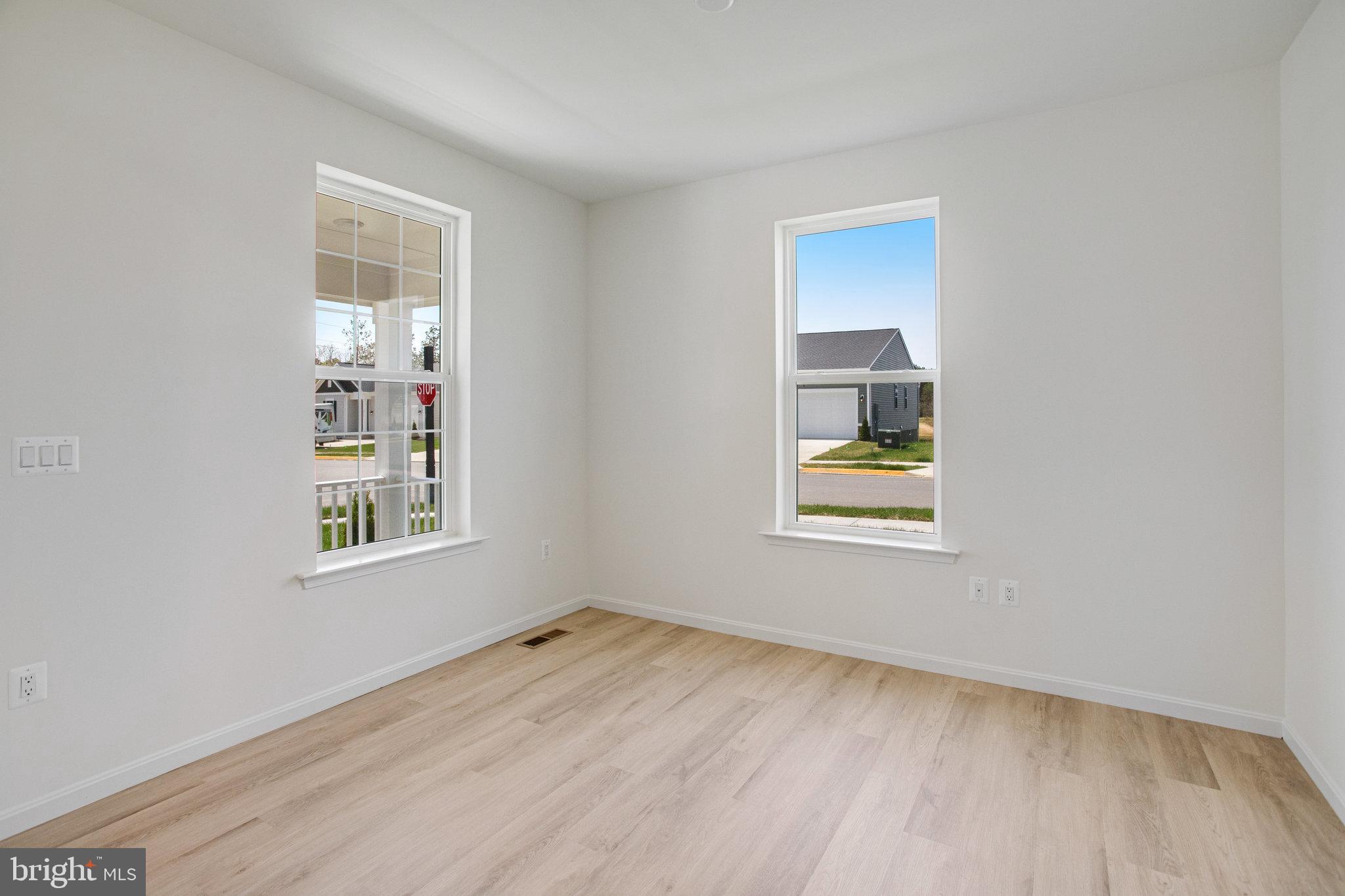 7099 Resolution Way Ruther Glen, VA 22546 - Photo 10 of 49