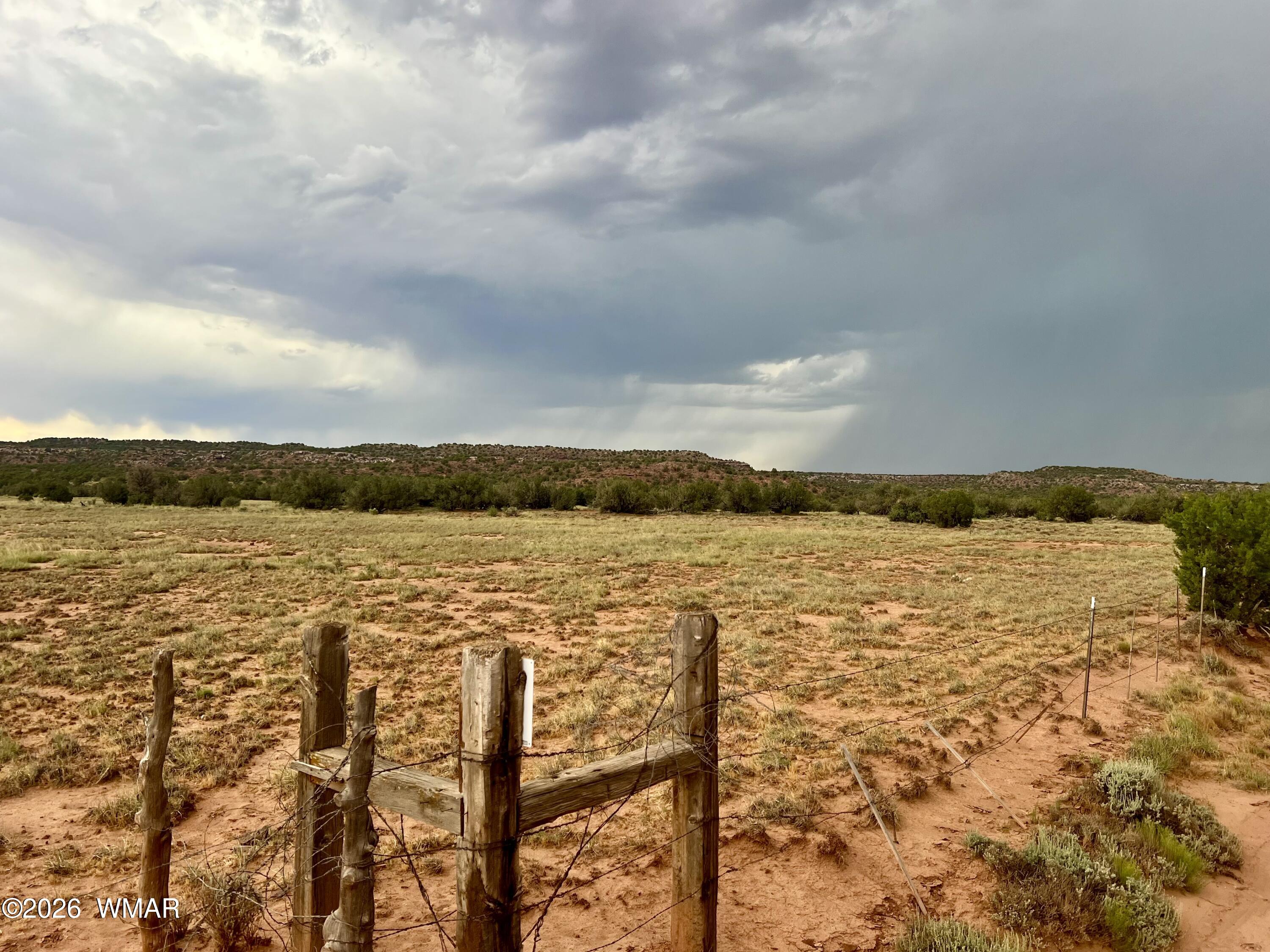 3727 Jay Road Snowflake, AZ 85937 - Photo 1 of 17 a view of lake