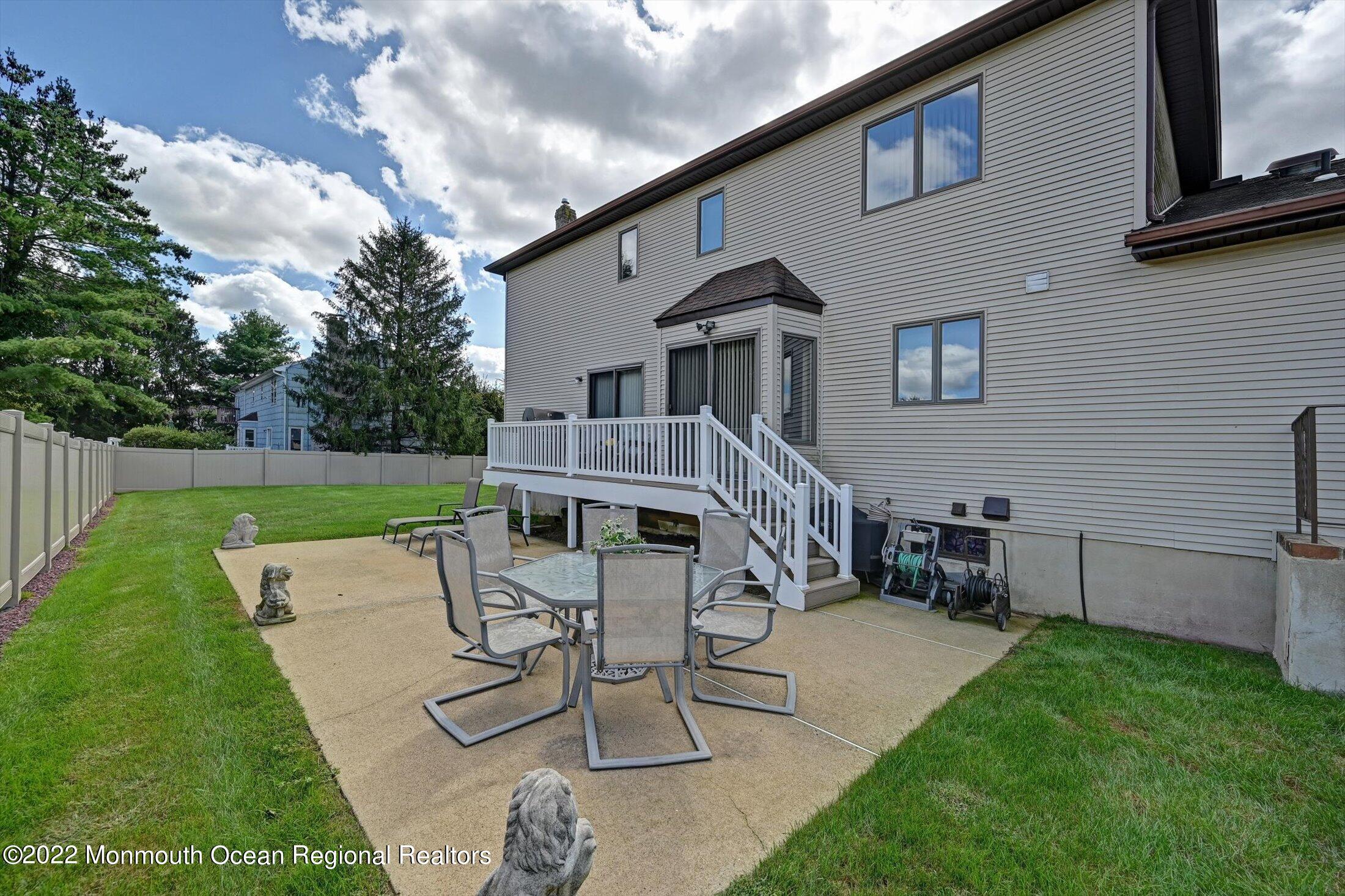 1 Nancy Road Marlboro, NJ 07746 - Photo 36 of 40 36-22116169