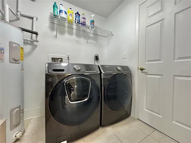 $2,200 | 300 North 3rd Street, Winter Springs, FL 32708