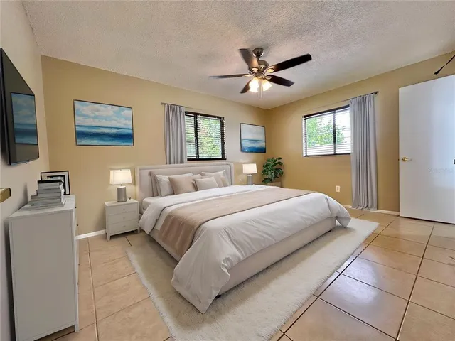 $2,200 | 300 North 3rd Street, Winter Springs, FL 32708