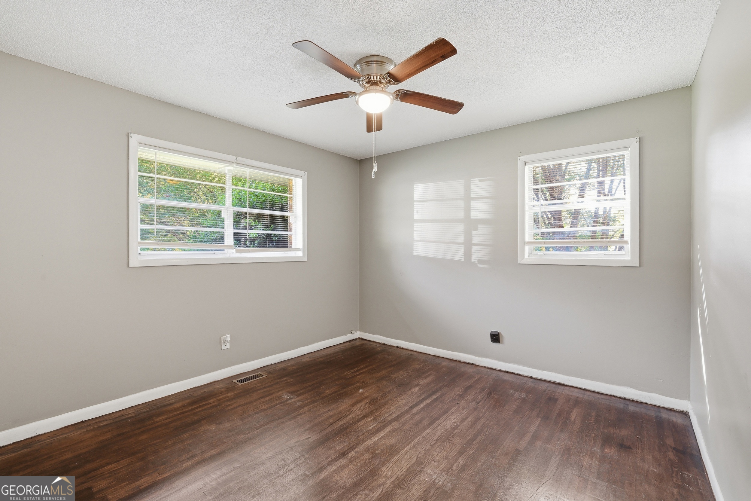 41 Poplar Way Toccoa, GA 30577 - Photo 16 of 32